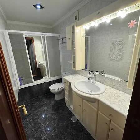 Xryhomes Iii Residencial En Jerez 4 Hab, 2 Banos, 6pax, 10 Min Del Centro