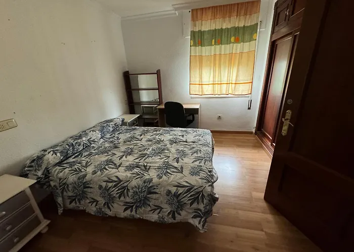 Xryhomes Iii Residencial En Jerez 4 Hab, 2 Banos, 6pax, 10 Min Del Centro *